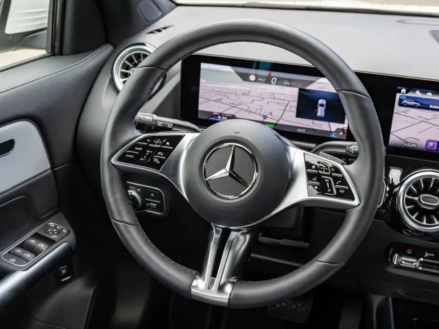 Mercedes-Benz EQA 350 4MATIC Progressive