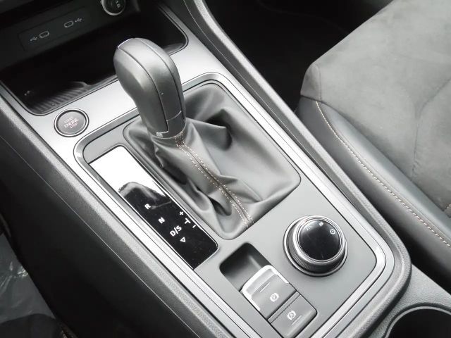 Cupra Ateca 1. Hand LED AHK Memorysitz Navi App