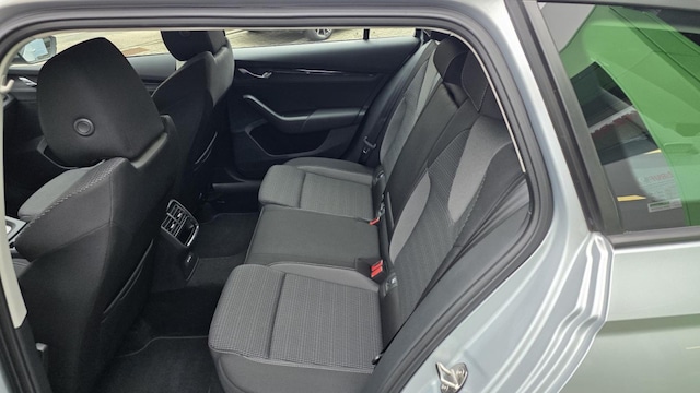 Skoda Octavia 1.4 TSI Ambition Combi iV