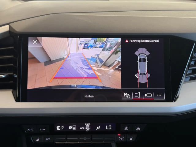 Audi Q4 e-tron Head-Up*r.Cam*Navi*Dig Cockpit*CarPlay*WMP
