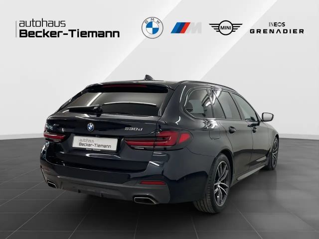 BMW 530 530d M-Sport Touring xDrive