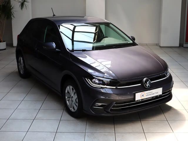 Volkswagen Polo 1.0 TSI DSG Style