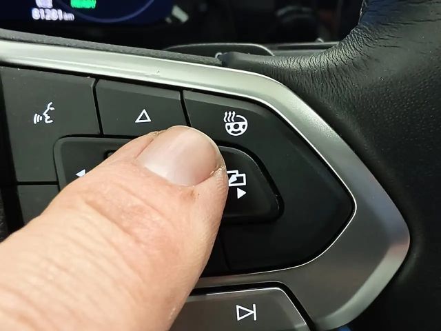 Volkswagen Golf DSG eHybrid