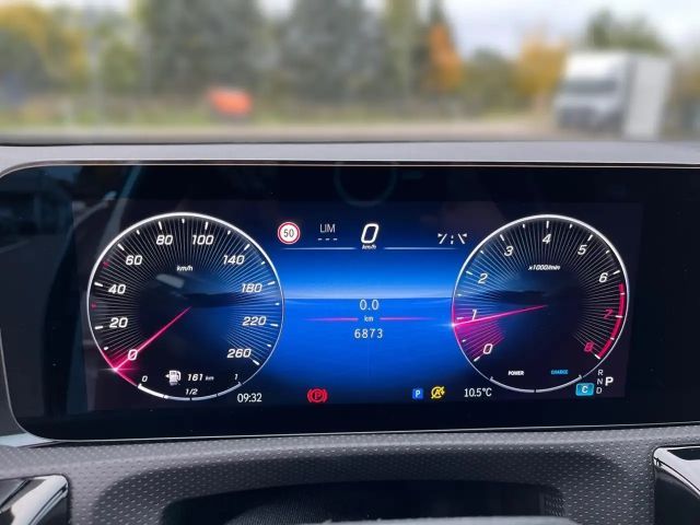 Mercedes-Benz A 200 AMG Line Guard