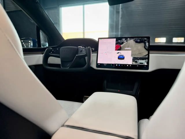 Tesla Model X Long Range