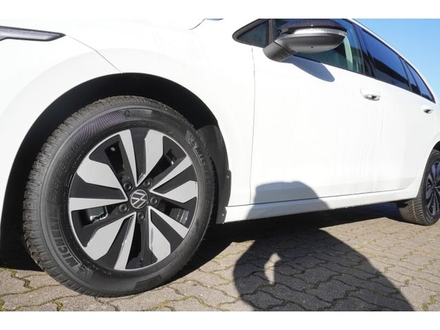 Volkswagen Golf 1.5 TSI Golf VIII Variant