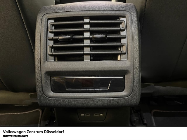 Volkswagen Golf 1.5 TSI DSG Variant