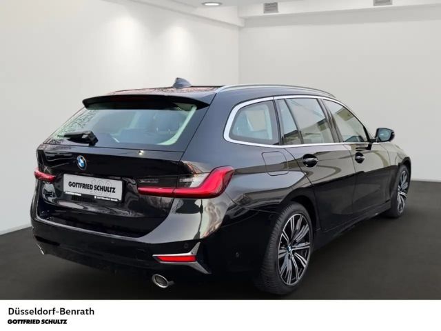 BMW 330 330i Luxury Line Touring