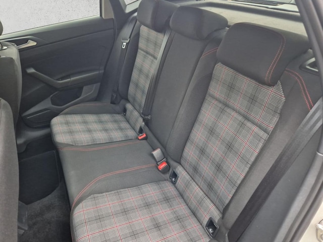 Volkswagen Polo 2.0 TSI DSG GTI