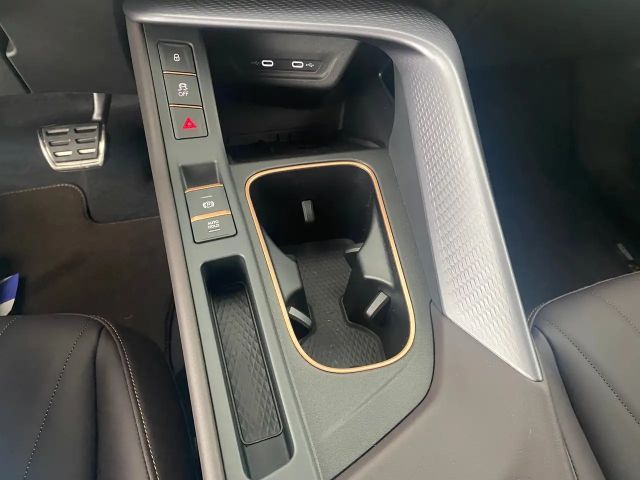 Cupra Terramar 1.5 e-Hybrid VZ