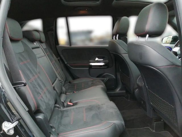 Mercedes-Benz GLB 200 AMG Line