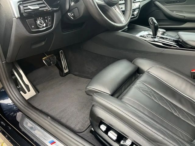 BMW 530 530i M-Sport Touring xDrive