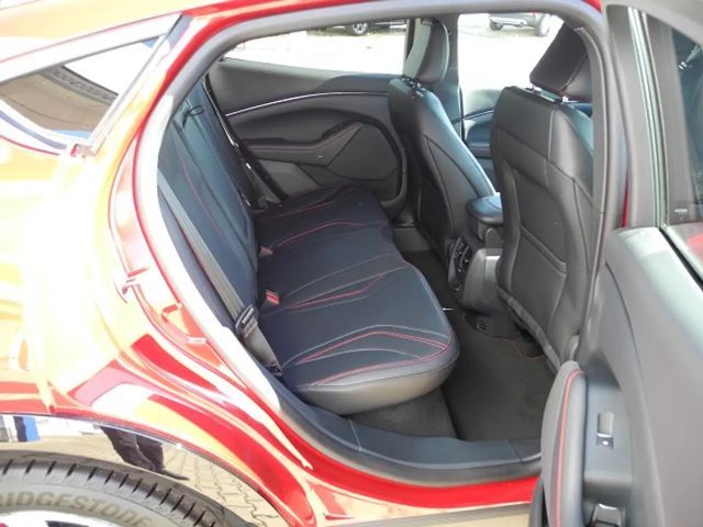 Ford Mustang Mach-E AWD