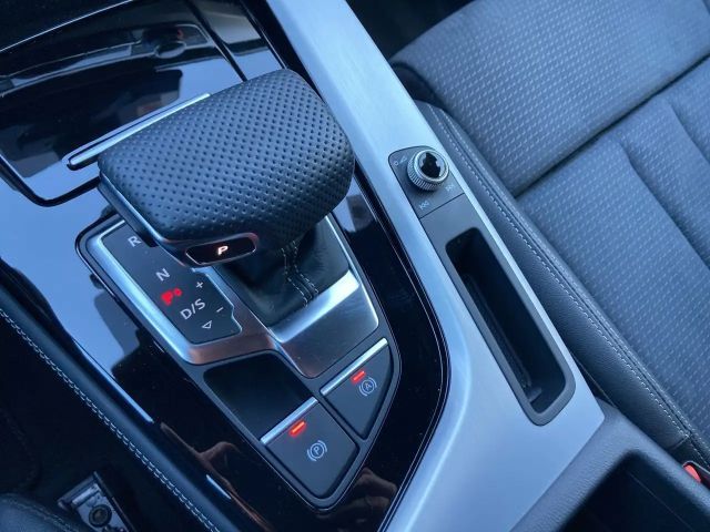 Audi A4 40 TFSI Quattro S-Line