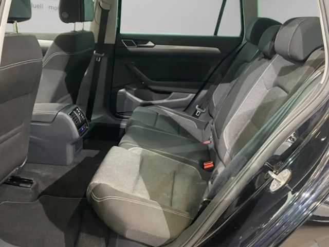 Volkswagen Passat 2.0 TDI Business DSG Variant