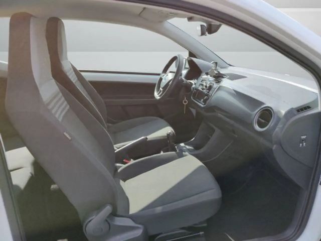 Volkswagen up! Move Move up!