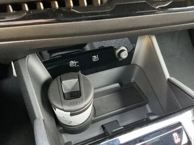 Audi Q6 e-tron Quattro