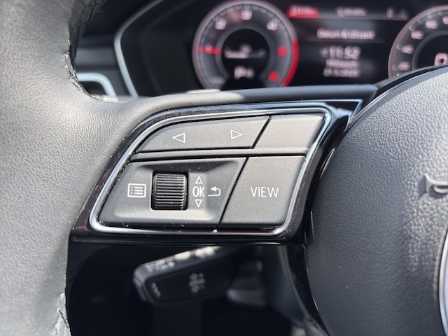 Audi A4 35 TDI Avant S-Line S-Tronic