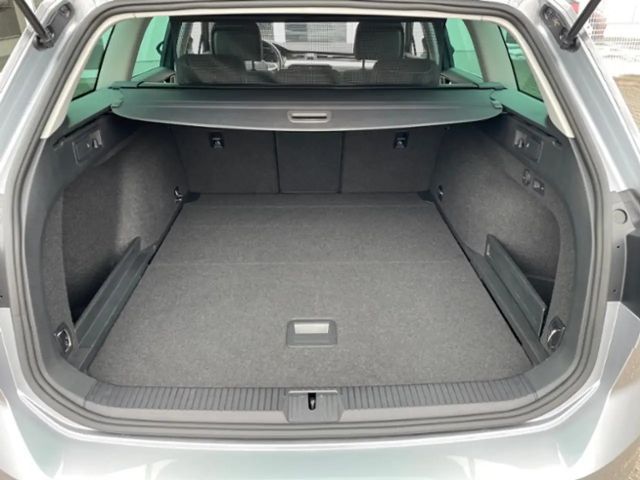 Volkswagen Passat 2.0 TDI Business DSG Variant