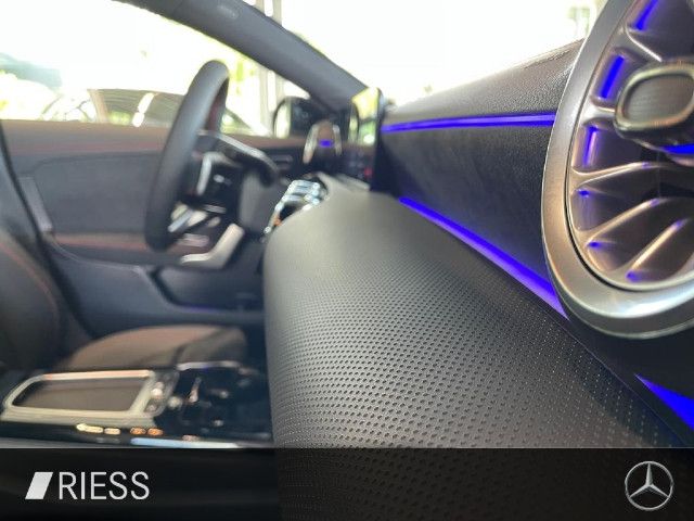 Mercedes-Benz CLA 200 AMG Line Shooting Brake