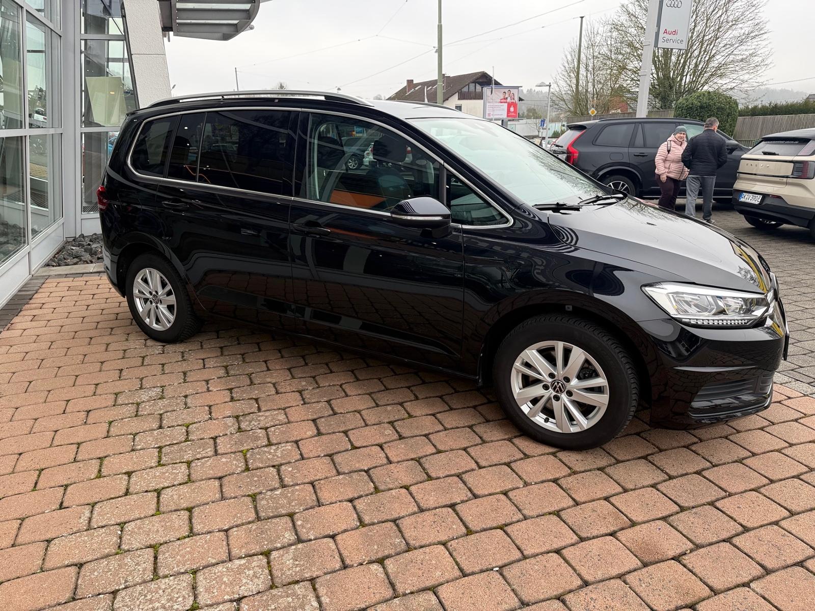 Volkswagen Touran 1.5 TSI Comfortline