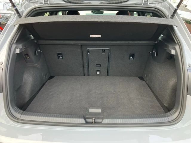 Volkswagen Golf GTI Golf VII Style