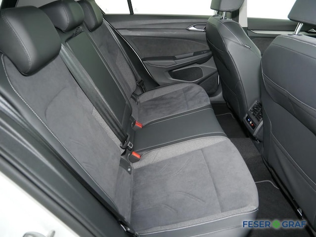 Volkswagen Golf 1.5 eTSI Style