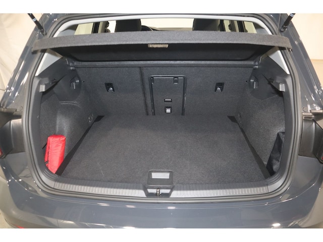 Volkswagen Golf 1.5 eTSI DSG Golf VIII Life