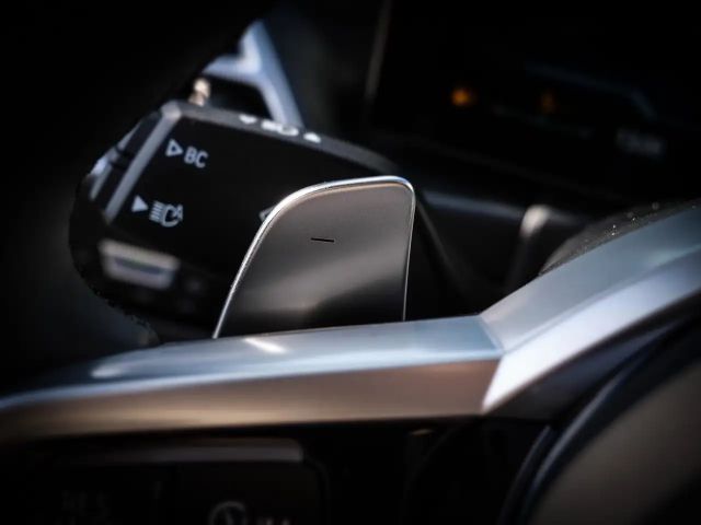 BMW 320 320d M-Sport