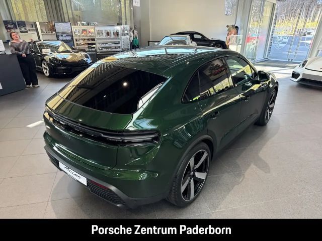 Porsche Macan 4