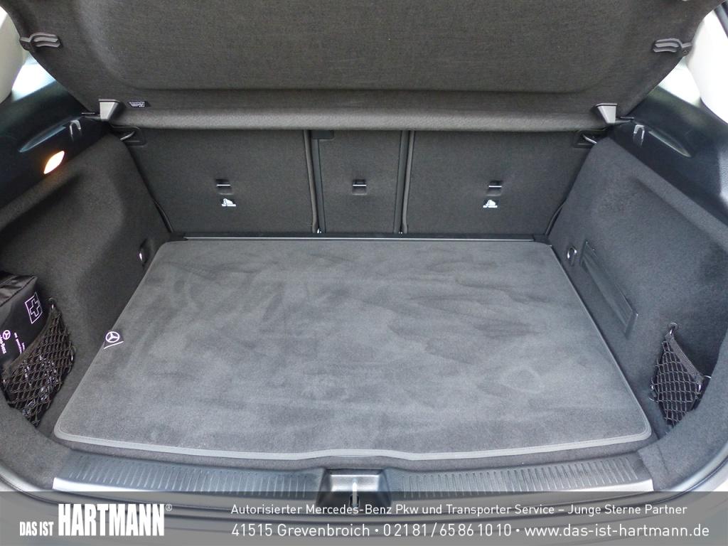 Mercedes-Benz B 200 Progressive Sedan