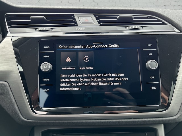 Volkswagen Touran 1.5 TSI DSG R-Line