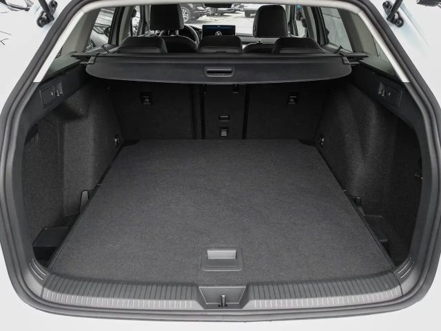 Volkswagen Golf 2.0 TDI DSG Life Variant