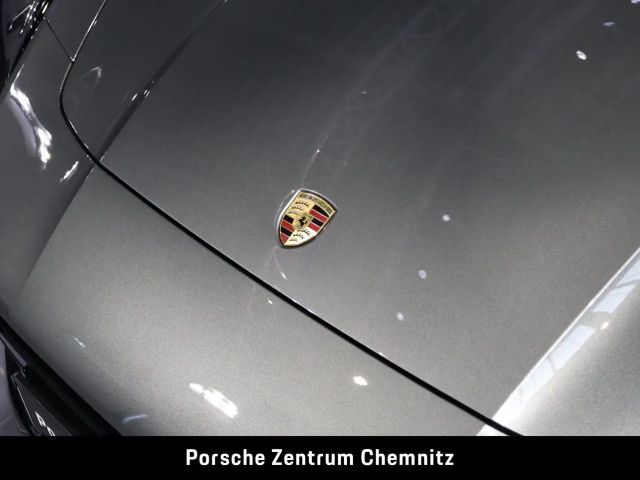 Porsche Panamera 4 E-Hybrid