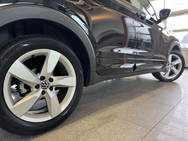 Volkswagen T-Cross 1.0 TSI R-Line Style