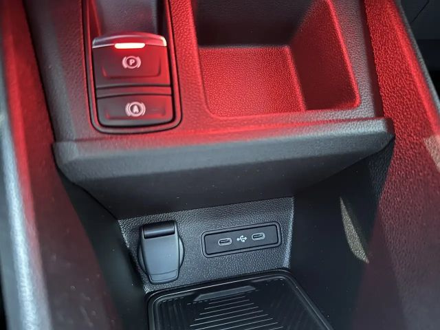 Renault 4 Comfort E-Tech Techno