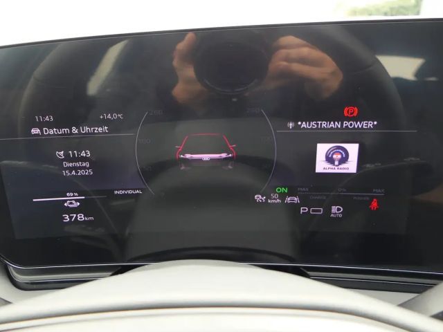 Audi A6 e-tron Quattro