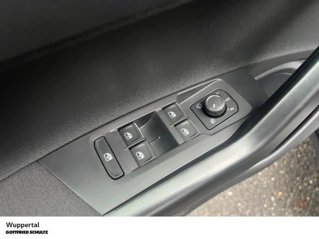 Volkswagen Taigo 1.5 TSI DSG R-Line