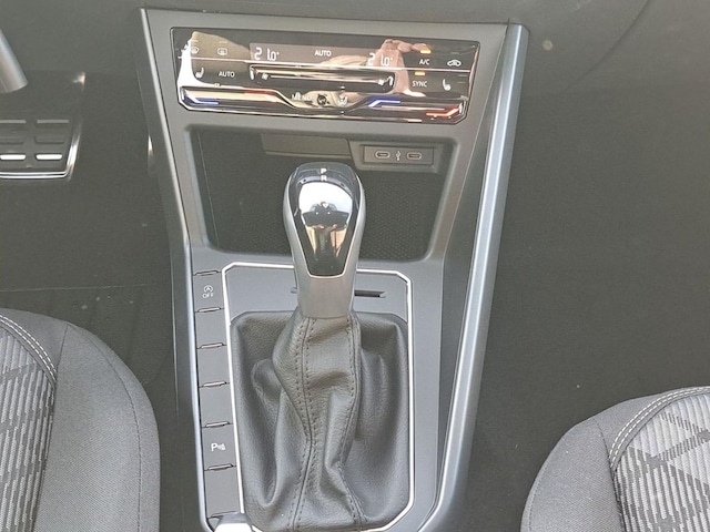 Volkswagen Polo 1.0 TSI IQ.Drive R-Line