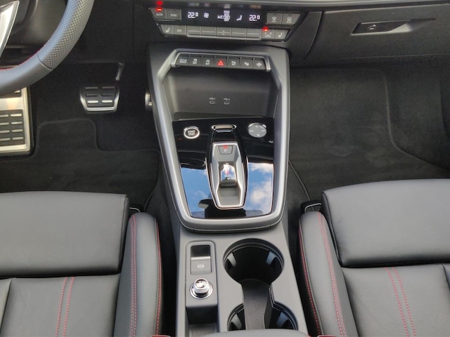 Audi A3 35 TFSI S-Line S-Tronic Sportback