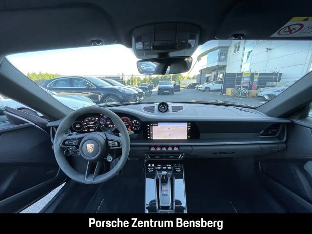 Porsche 992 Carrera Coupé GTS