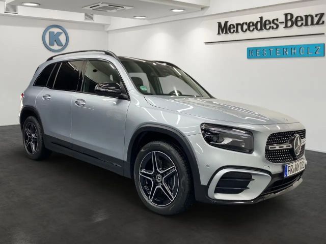 Mercedes-Benz GLB 200 AMG Line