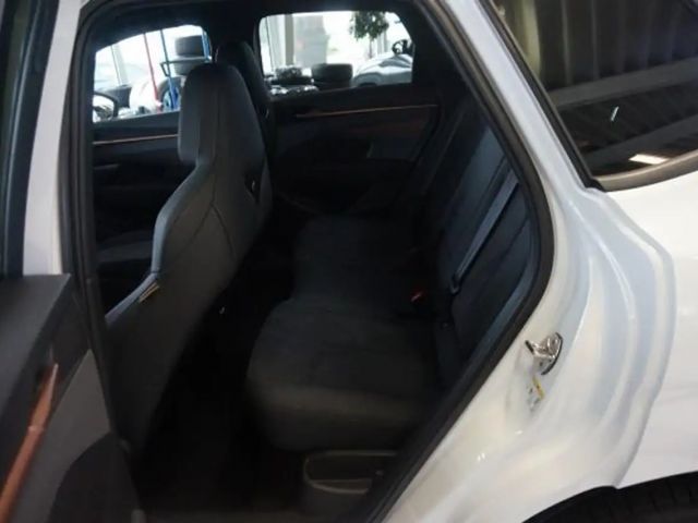 Cupra Terramar TERRAMAR 1,5 TSI DSG ELHK DINAMICA KAMERA BLIS 19"