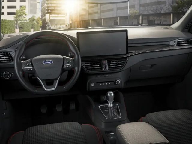 Ford Focus ST Line Wagon