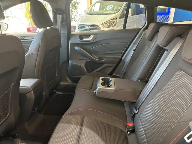 Ford Focus ST Line Wagon