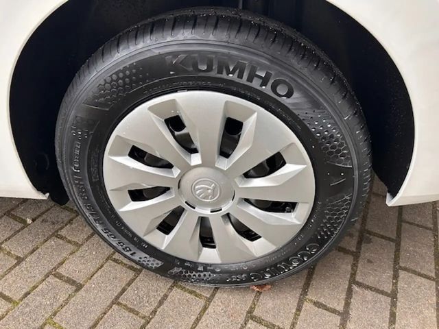 Skoda Fabia Essence CARPLAY;SHZ;PDC;PDC