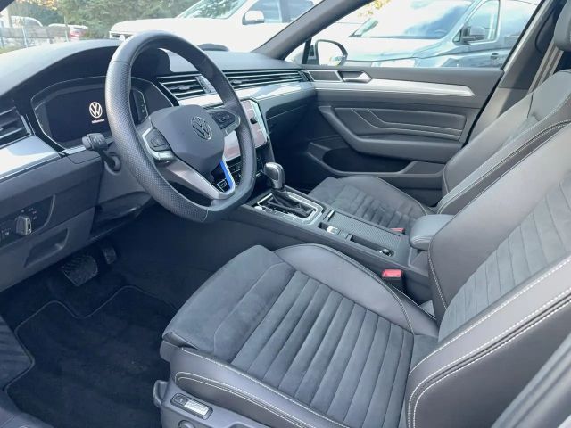 Volkswagen Passat GTE Variant