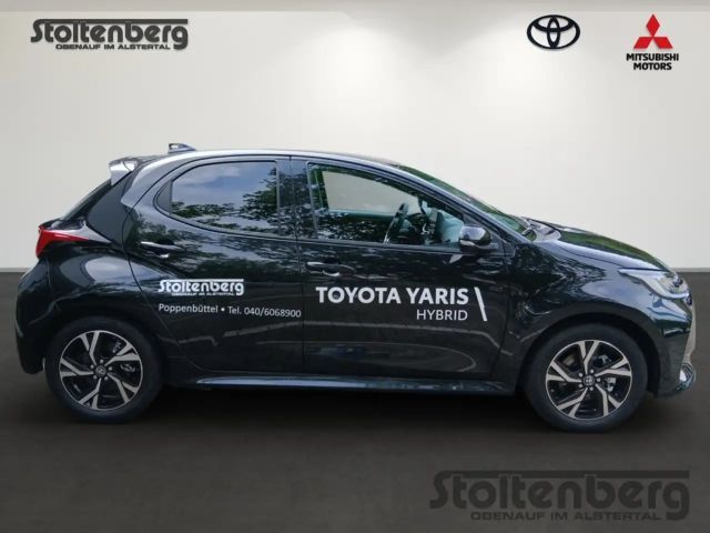 Toyota Yaris Hatchback Hybride Team D