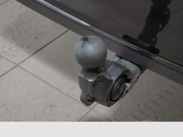 Volkswagen Passat 2.0 TDI Business DSG Variant