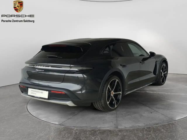 Porsche Taycan 4 Cross Turismo